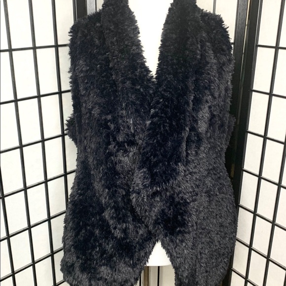 Calvin Klein faux fur vest-open front-side pockets - Picture 1 of 8